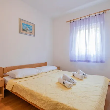 Apartments Zdravka Lokva Rogoznica Esterno foto