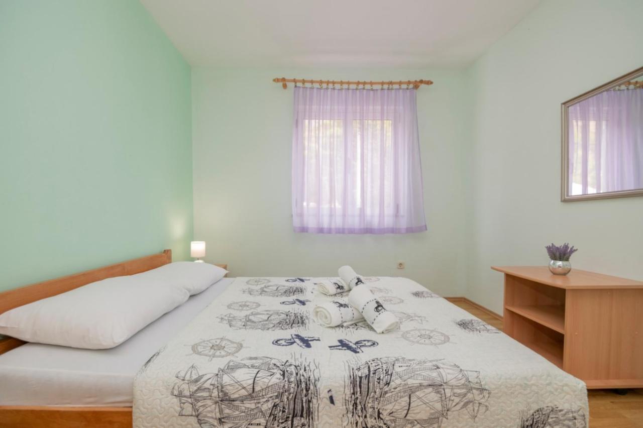 Apartment Zdravka Lokva Rogoznica